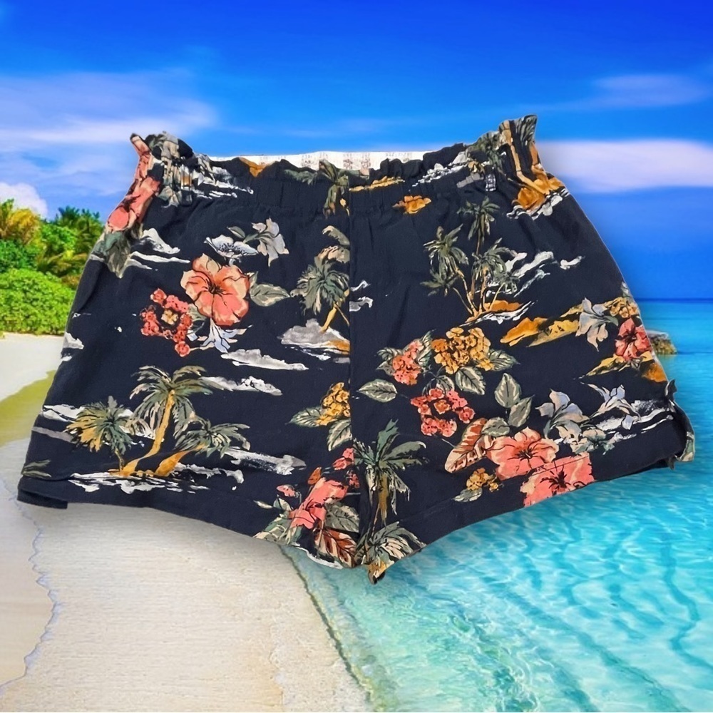 Hawaiian Print Size L (12-14) Linen/Rayon Shorts NWT - Picture 2 of 4